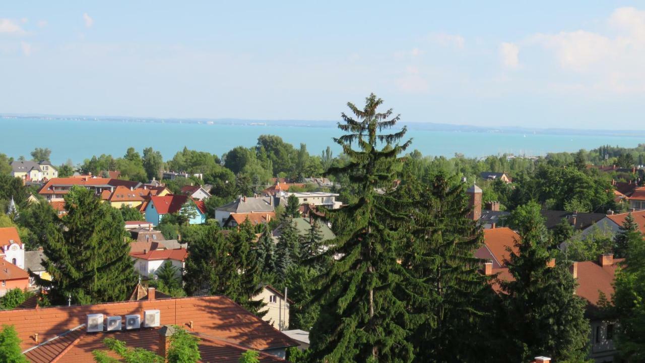 Prima Porta Vendeghaz Ξενοδοχείο Balatonalmádi Εξωτερικό φωτογραφία